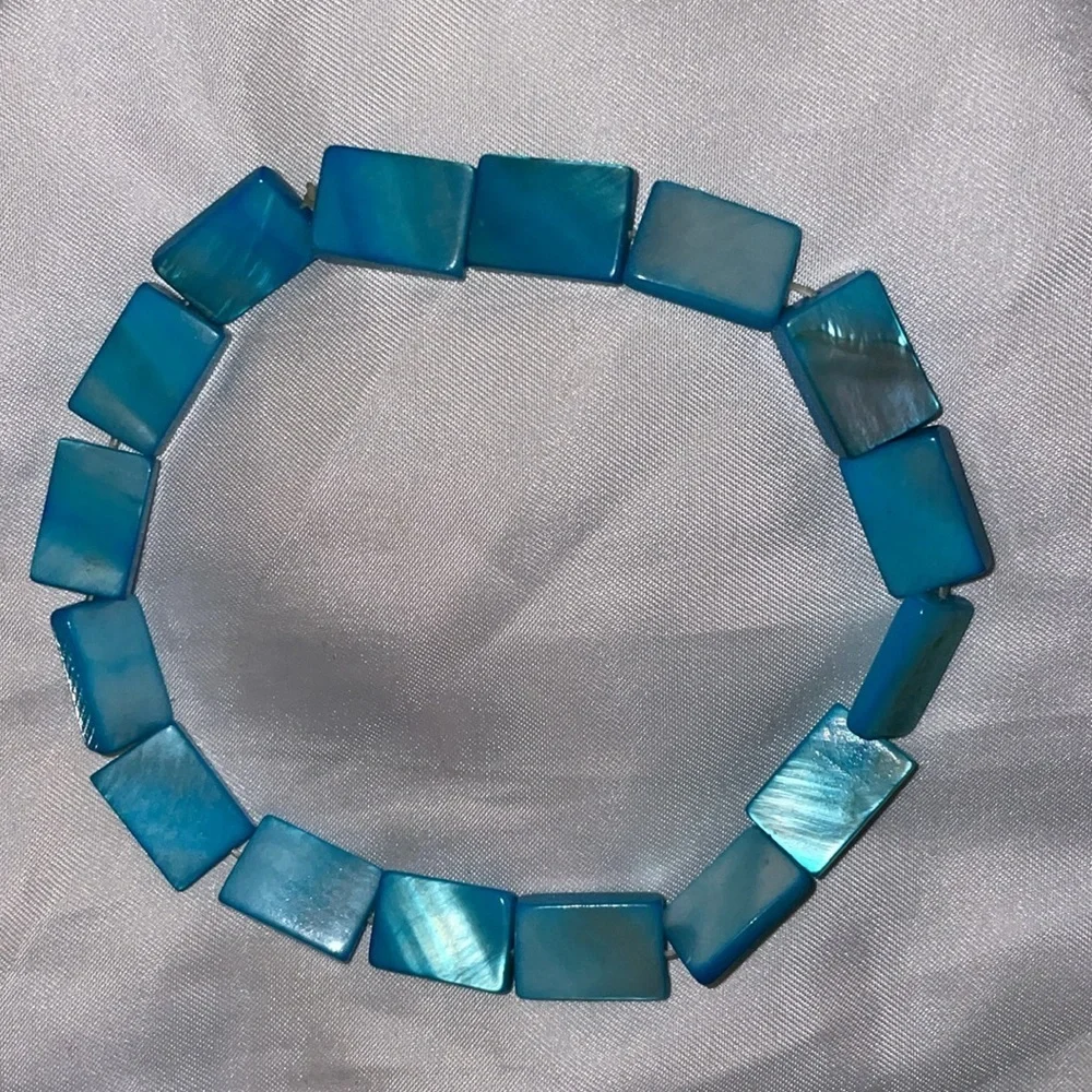 NWT bracelet lot​​ - Picture 6 of 6